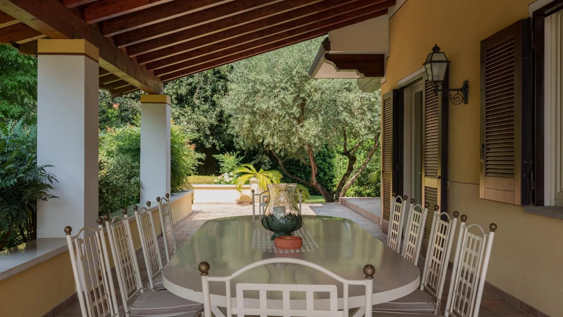 Villa Elena Moniga del Garda